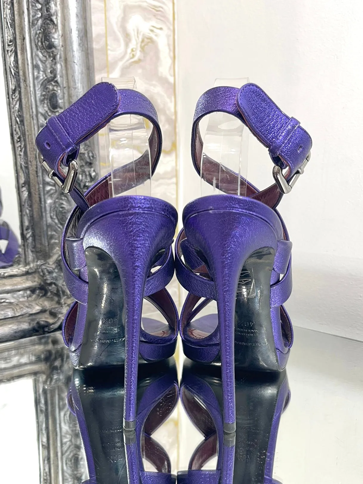 Dolce & Gabbana Metallic Leather Heels. Size 40.5