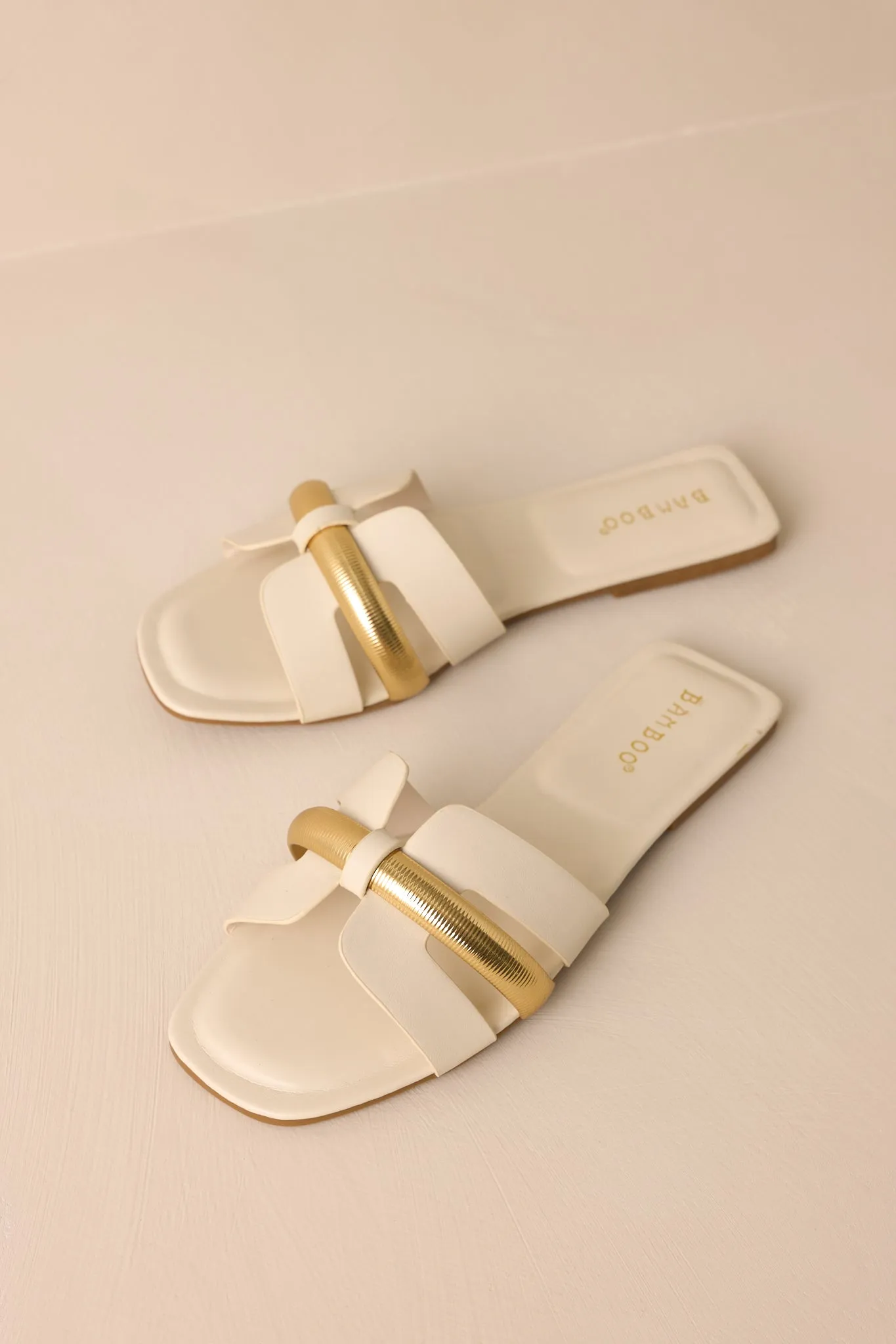 Easy Wander Ivory Sandals